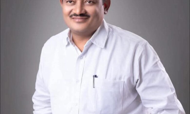 Photo of सर्वसामान्य शेतकऱ्याचं पोर ते काॅंग्रेसचे जिल्हाध्यक्ष नामदेव पाटील (आप्पा) : संघर्षनायक