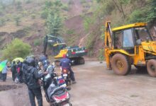Photo of साताऱ्यात पाटणला पूल, बंधारे पाण्याखाली, कोयना- नवजा रस्ता खचला