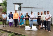 Photo of ढेबेवाडी विभागाला पावसाने झोडपले, घरांवरील पत्रे उडाले : मृणाल पाटील यांचा मदतीचा हात