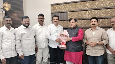 Photo of कराडला प्रवीण दरेकर : विरोधकांसह ठाकरे बंधूवर टीका, सगळं झाल्यावर जागे होतात